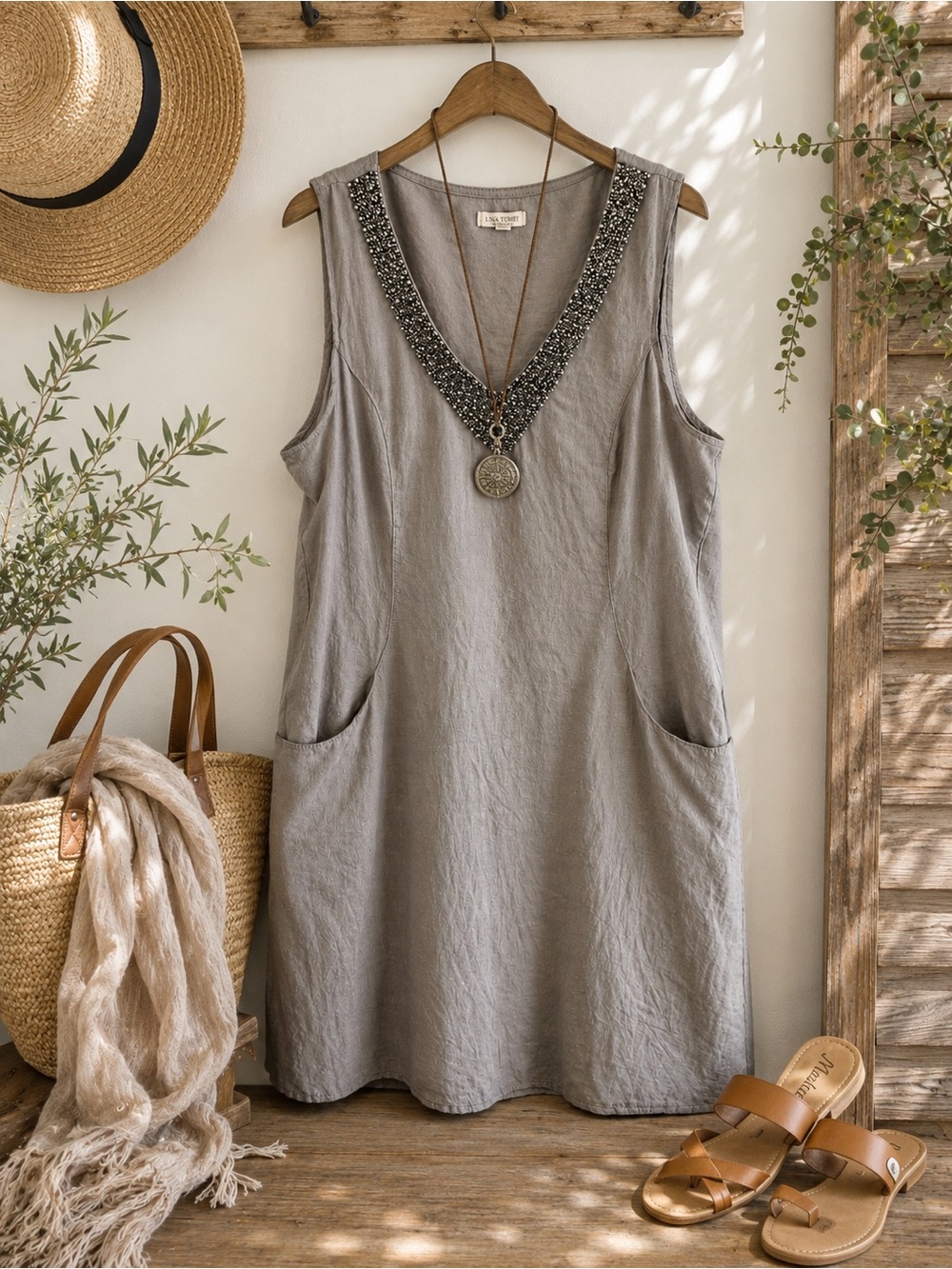 Lina Tomei Italy 100% Linen Beaded V-Neck Shift Dress Pockets L Quiet Luxury